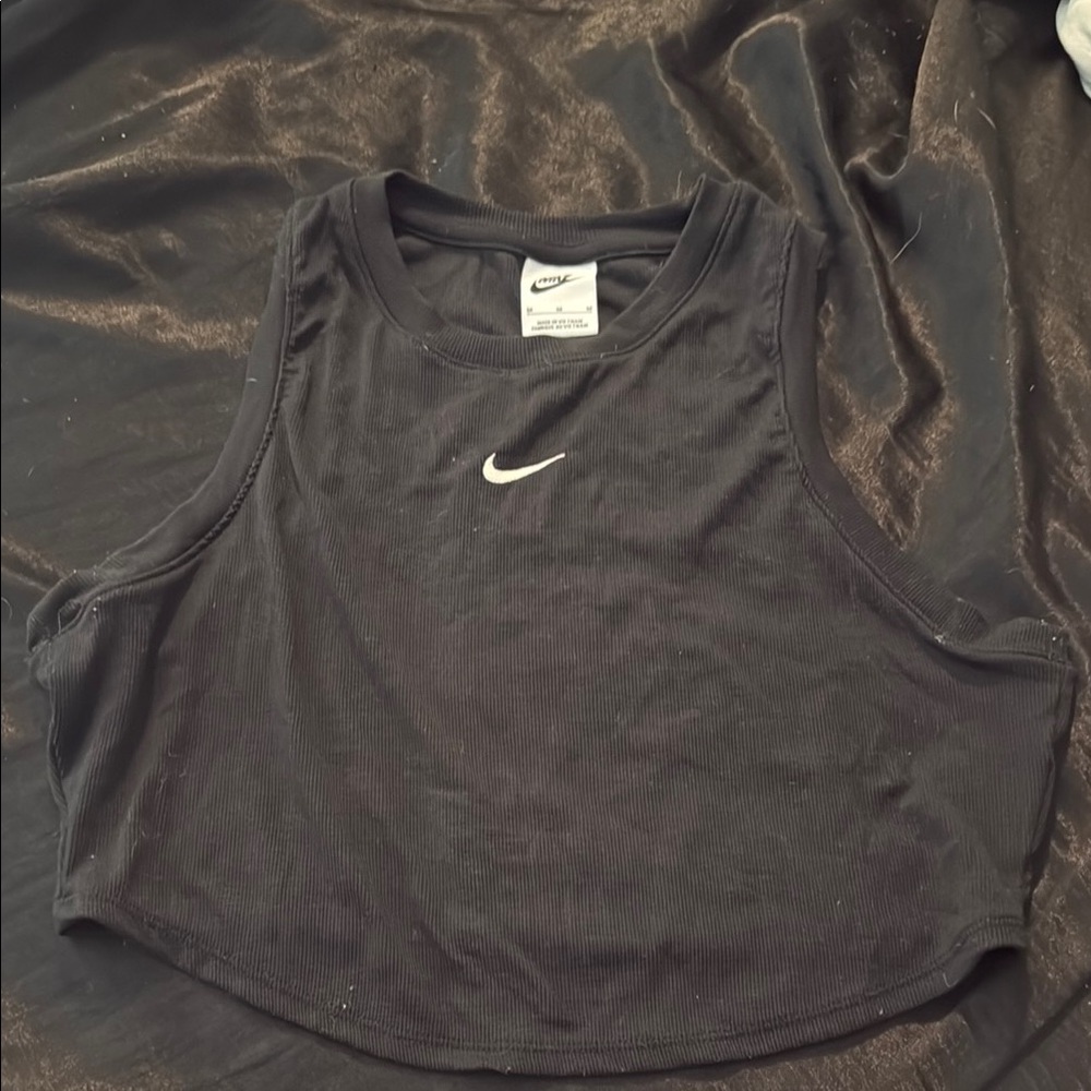 Nike Black Fitted Crop Tank Top